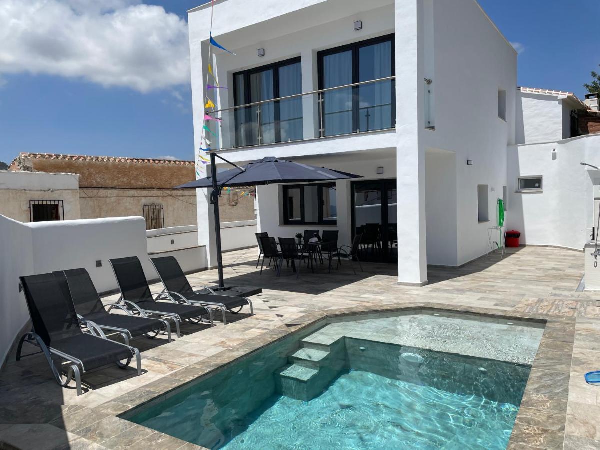 Villa La Fuente Mondron Екстер'єр фото